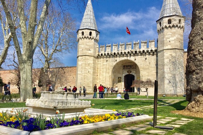 1-Day Private Guided Tour of Istanbul - Pickup, meeting points, and staying on schedule