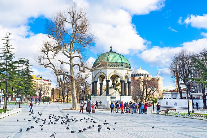 1-Day Private Istanbul Layover Tour - Stop 5: Grand Bazaar Browsing With a Time Cap