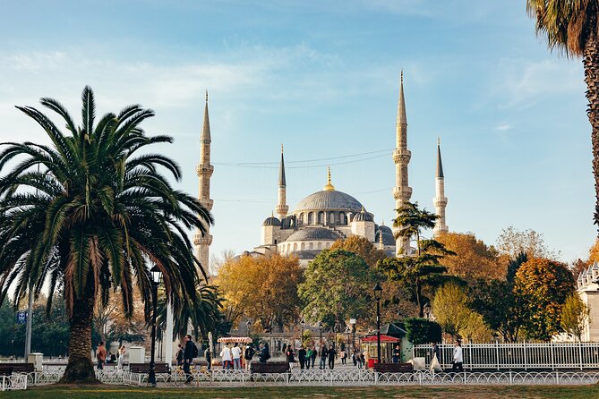 1 Istanbul Tour: Highlights, Street Food & Hidden Pearls - Blue Mosque and Sultanahmet: icons plus the human-scale streets