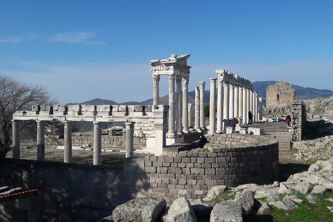 10-Day Highlights of Turkey Private Tour from Istanbul - Aphrodisias to Pamukkale: from love goddess stone to calcium terraces
