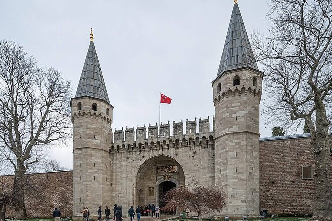 10-Days Istanbul, Ephesus, Pamukkale, Antalya & Cappadocia Tour - Ephesus and Selcuk: Roman ruins plus the Virgin Mary and Isa Bey Mosque stops