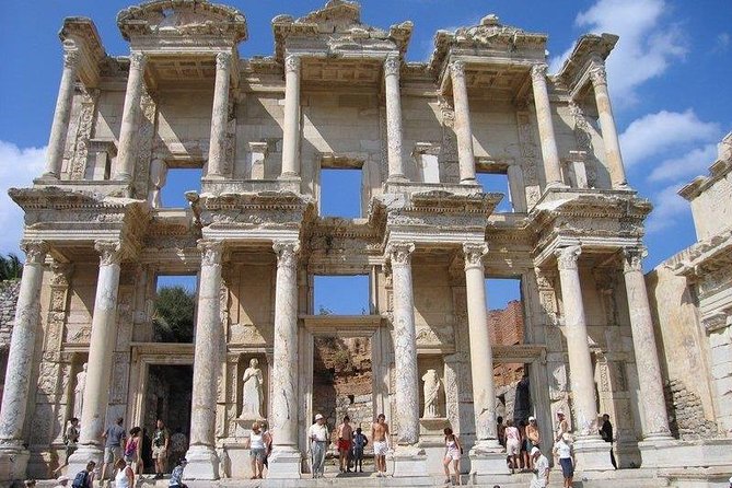 10 Days Private Turkey Tour incl. Gobeklitepe, Cappadocia, Ephesus, Istanbul - Caravanserai stop and the push toward Nemrut