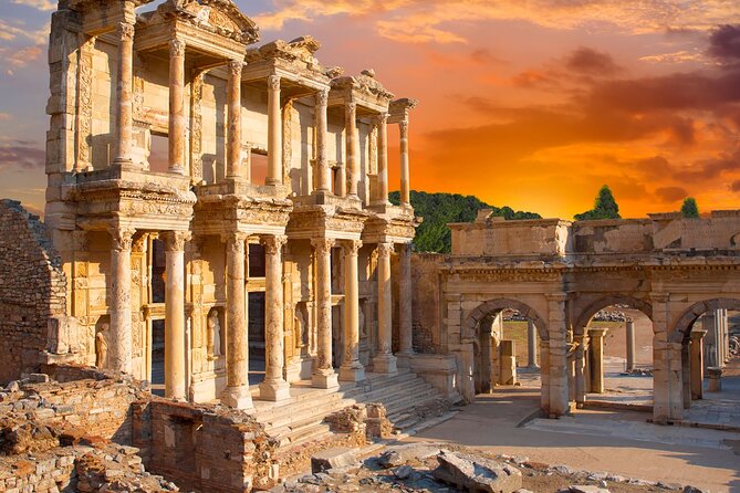 13 Days Patterns of Turkey Tour from/to Istanbul by Plane - Day 8: Pamukkale thermal terraces and Hierapolis, then on to Kuşadası