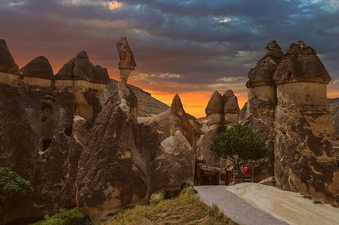 2 Day 1 Night Cappadocia Package Tour From Istanbul - Uchisar Castle Terrace: The Fastest Way to Read Cappadocia