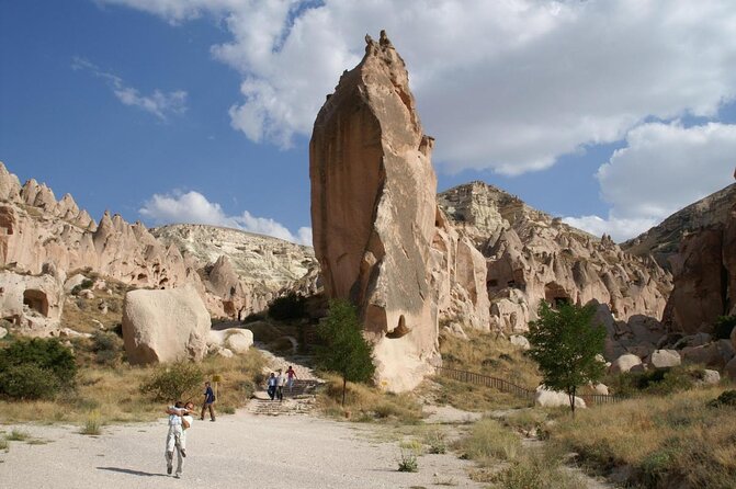 2-Day Cappadocia Tour from Istanbul - Optional Balloon Ride - Kaymakli Underground City, and why it hits harder than you expect