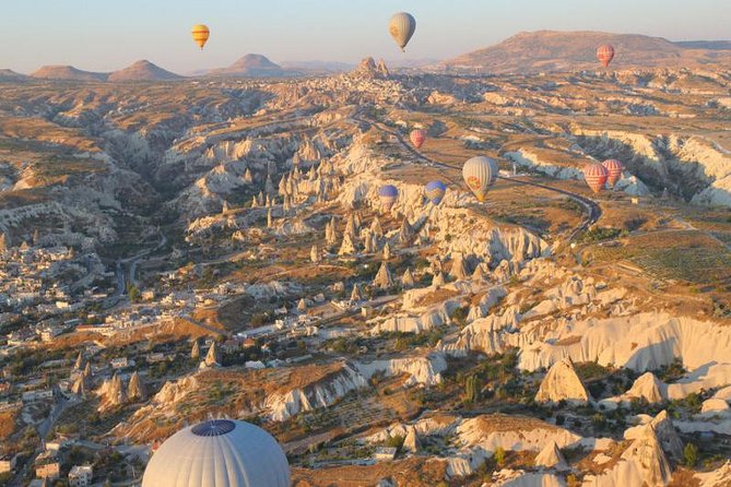 2 Day Cappadocia Tour from Istanbul with Optional Balloon ride - Optional hot air balloon over Göreme: when it’s worth the extra charge