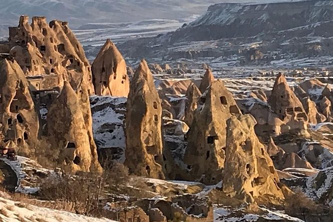 2 Days Cappadocia Tour from Istanbul with Cave Hotel & Balloon Ride - A tight 2-day Cappadocia circuit that still feels worth it
