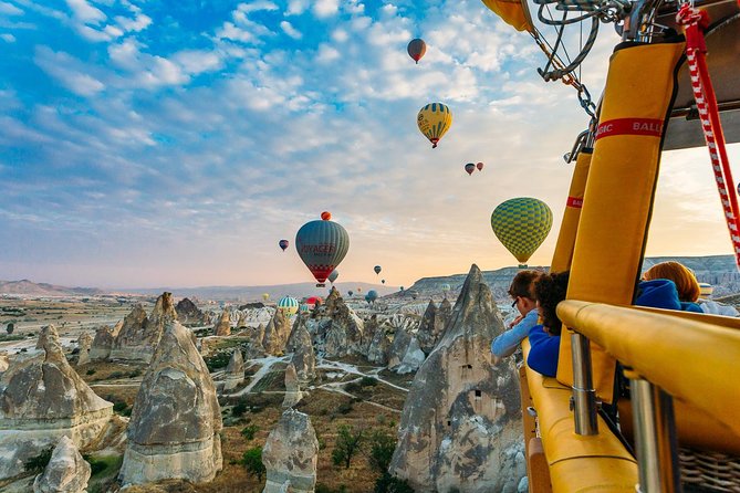 2 Days Cappadocia Tours From Istanbul by Plane - Day 1 highlights: Uçhisar Castle, Zelve, Çavuşin, and Pasabag