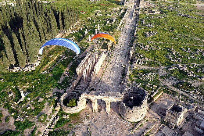 2 Days-Ephesus&Pamukkale Tour from-to Istanbul - Day 2: Pamukkale’s terraces and Hierapolis’ ruins under the Sacred Pool