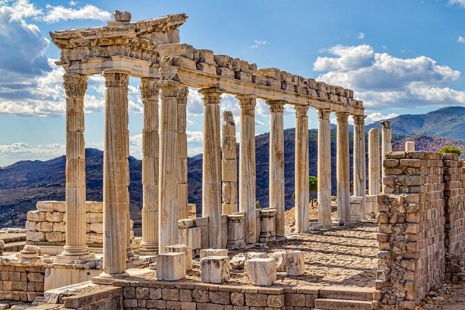 2-Days Gallipoli Troy Pergamon Acropolis Tour From Istanbul to Kusadasi - Price and Value: Is $504.59 Actually a Good Deal?
