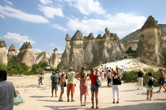 2 Days of Cappadocia Tour from Istanbul by Plane - The cave hotel night: the value of sleeping in the rock