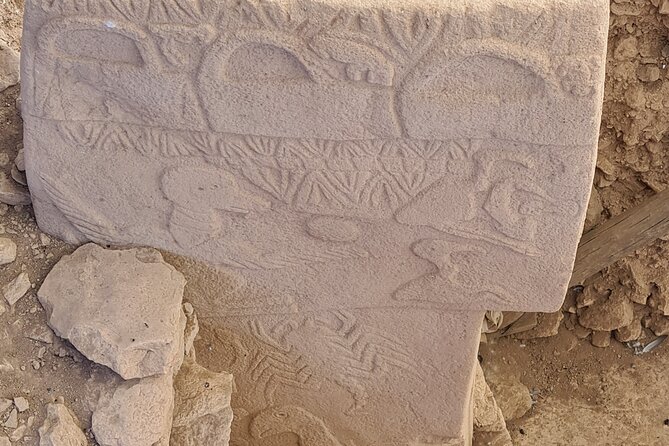 2-Days Private Tour to Gobeklitepe and Karahantepe from Istanbul - Göbekli Tepe and Karahantepe: why pairing them matters