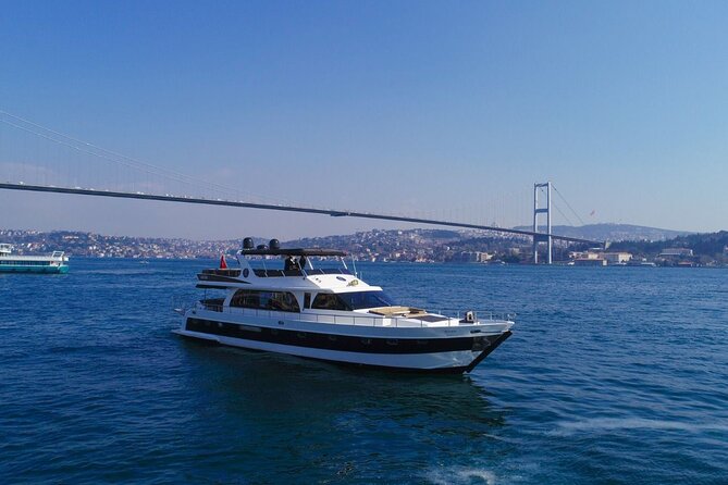 2 Hours Luxury Private Yacht Cruise on the Bosphorus - What’s Included On Board (And What You Should Expect to Pay Extra For)