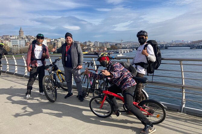 3-Hour Private Bike Tour in Istanbul - Hagia Sophia and Sultan Ahmet Mosque: the best known names, seen in motion