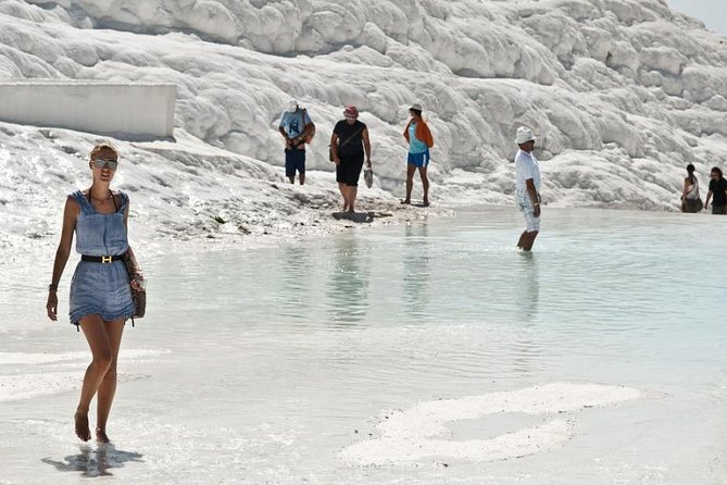 4 Day Turkey Tour: Cappadocia, Ephesus, Pamukkale by Plane - Morning Start in Istanbul and How the Trip Moves Day to Day