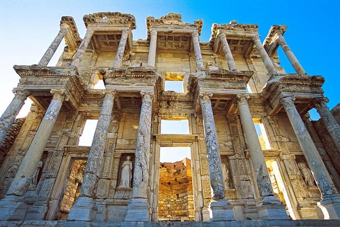 4 days Turkey highlight: Pamukkale Ephesus and Cappadocia - Day 1 in Pamukkale: Cotton Castle thermal terraces and Hierapolis spa-town vibes