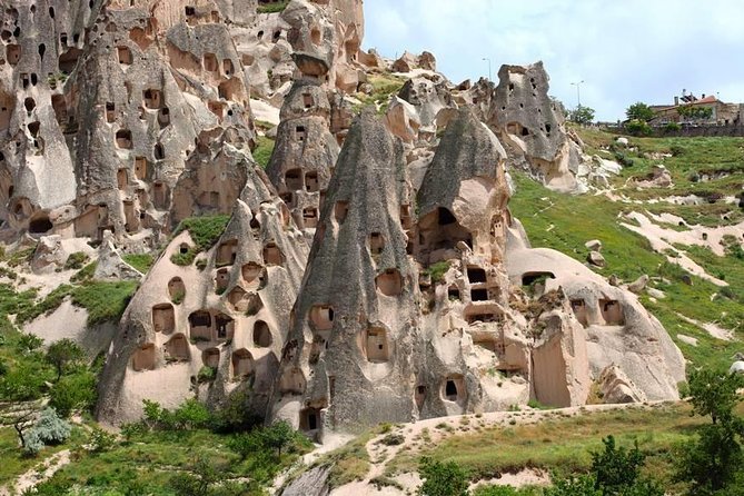 5 Days Cappadocia Ephesus Pamukkale Tour from Istanbul by Plane - Cappadocia Day 2: Underground Church Hideouts and Valley Time You Can Actually Walk