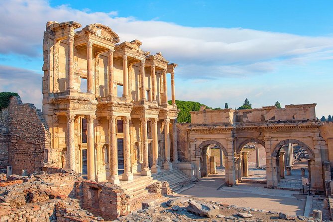 6-Day Turkey Tour from Istanbul: Gallipoli, Troy, Ephesus, Pamukkale and Cappadocia - Troy and Pergamon in One Day: Ancient Cities, Long Driving, Real Payoff
