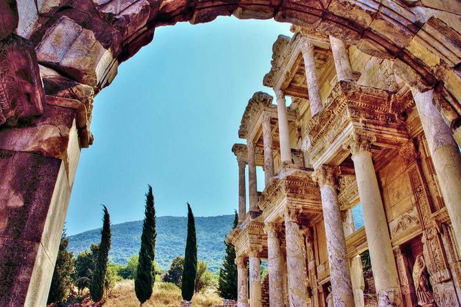 8 Day Turkey Tour; Istanbul, Gallipoli, Troy, Pergamon, Ephesus, Pamukkale - Ephesus for a full 8 hours: the Roman capital feel you can actually walk
