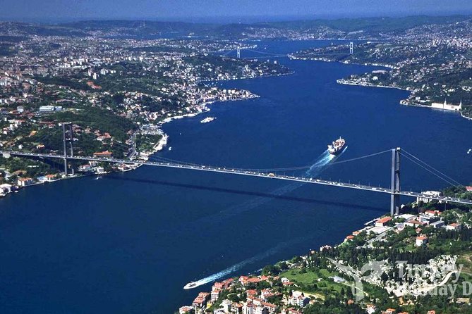 Afternoon Bosphorus Boat and Bus Tour with cable car from Pierre Loti Coffee - Pierre Loti Tepesi: the Golden Horn view, fast and dramatic