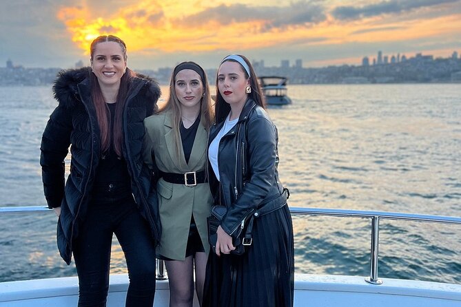 Afternoon Bosphorus Cruise Luxury Yacht with Professional Guide - Price and value: why $25.74 feels fair
