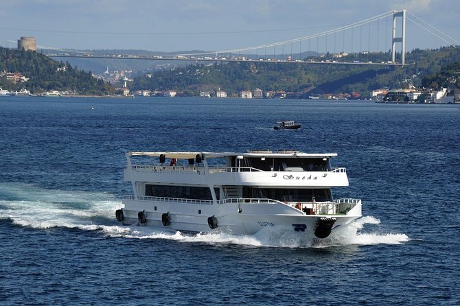 Afternoon Bosphorus Cruise Tour, Golden Horn Coach Tour and Pierre Loti Tour - Bosphorus Cruise: Rumeli Fortress, palaces, and the Europe-Asia view