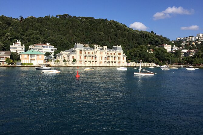 Asia-Europe with Bosphorus Full Day Inc.Museum fees and Lunch - Bosphorus boat cruise, Europe to Asia in about 90 minutes