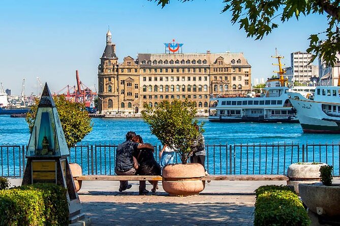 Asian Side of Istanbul: Uskudar and Kadikoy Full Day Walking Tour - Hotel pickup at 9:00 am, then Istanbul’s Asian side starts moving