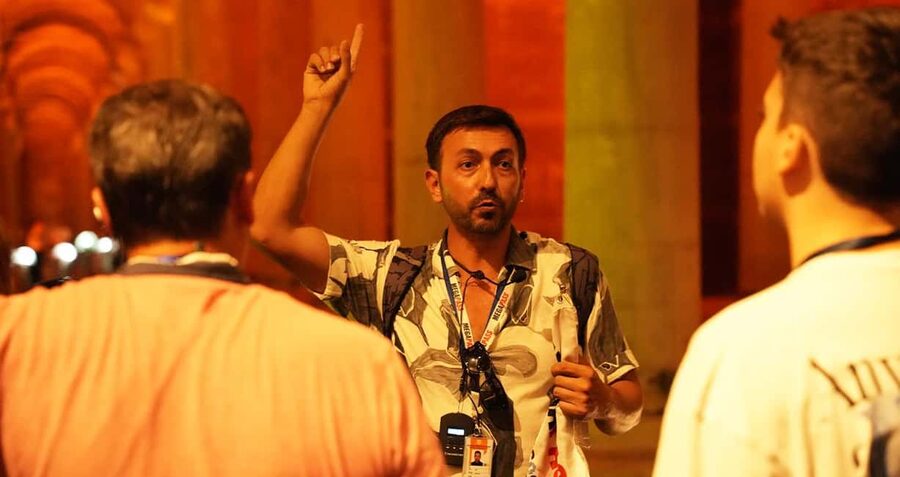 Basilica Cistern Guided Tour & Skip the Line Ticket - The guided intro: how the cistern comes to life in real time