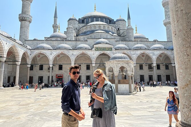 Best of Istanbul: Basilica Cistern - Blue Mosque - Grand Bazaar - Sultanahmet District and Square: photo time, and the Justinian setting