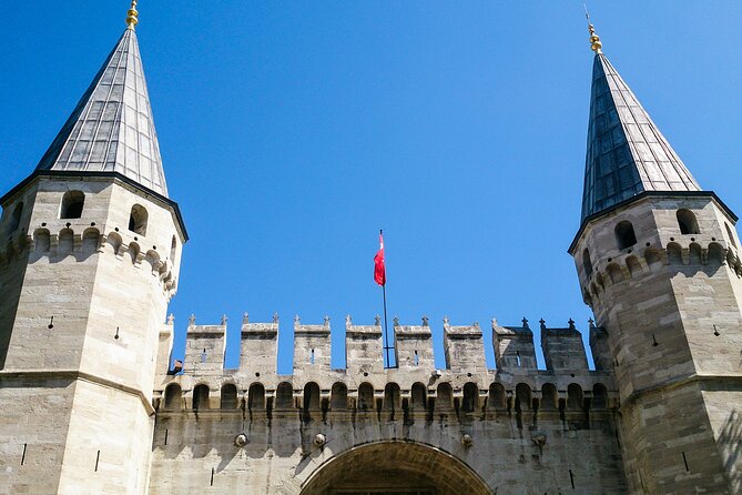 Best of Istanbul Full Day Private Tour With Guide - Grand Bazaar in One Hour: Shopping, Colors, and Real-World Istanbul