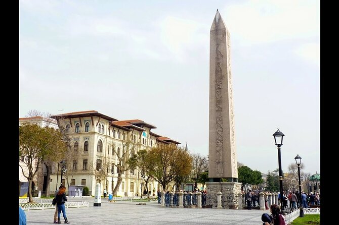 Best of Istanbul Full Day Private Tour With Guide - The Guides: What Makes the Difference in Real Life