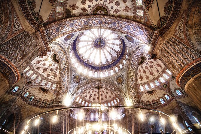 Best of Istanbul Tour - Bosphorus cruise: palaces, minarets, and a different pace of looking