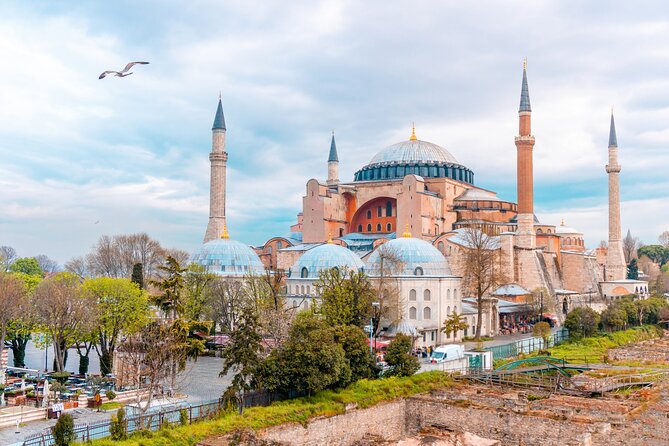 Best of Istanbul Tour - Lunch at a local restaurant: fuel for the Old City sprint