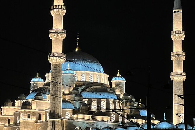 BEST Private Guided Istanbul Night Tour Halcyon - Hagia Sophia Grand Mosque Visit: A One-Hour Architectural Power Stop