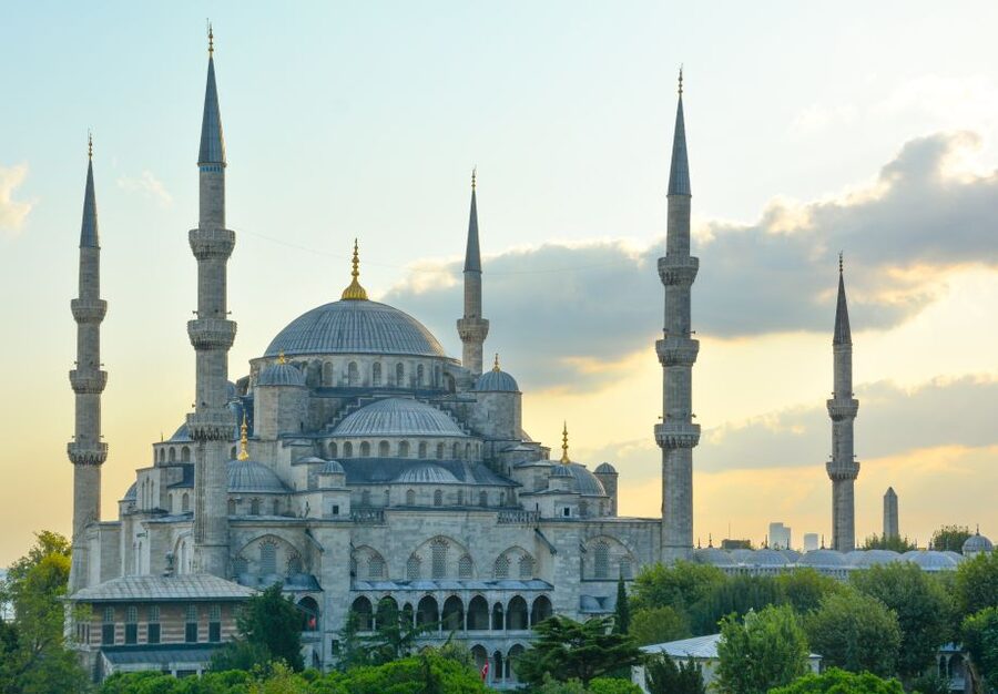 Blue Mosque: Art and Symbolism Guided Group Walking Tour - Pacing for 1.5 hours: enough time for meaning, not a full day
