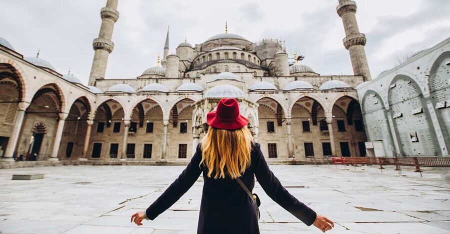 Blue Mosque: Art and Symbolism Guided Group Walking Tour - Sultan Ahmed Mosque: what you see, and what it means