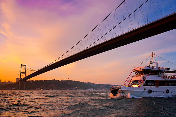 Bosphorus Cruise and Two Continents Tour with Lunch - Rumeli Fortress and the Bosphorus Bridge: quick history plus big bearings