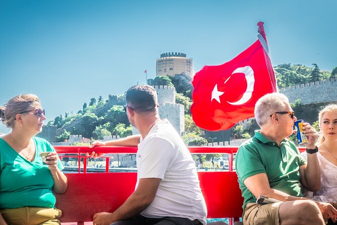 Bosphorus Cruise Boat Tour İstanbul And Golden Horn With Guide - Moving along the European waterfront: palaces, mosques, and bridge views