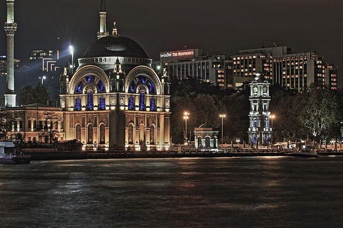 Bosphorus Cruise with unlimited alcohol - The waterfront stops: Galata Tower and the Dolmabahce and Beylerbeyi palace viewpoints