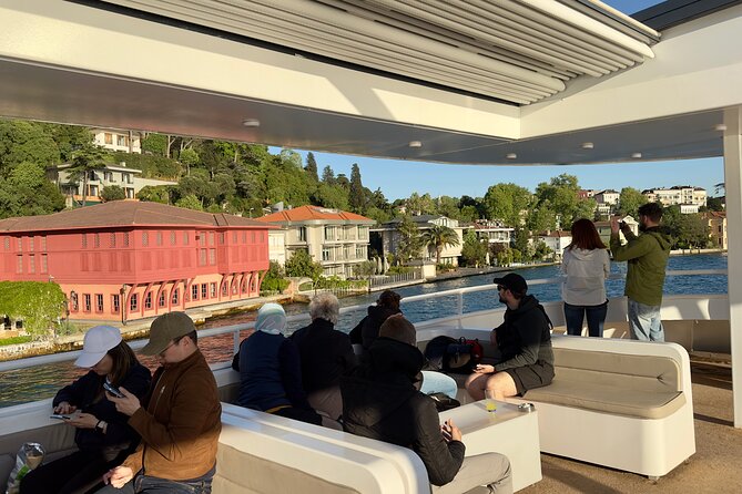 Bosphorus Daytime or Sunset Sightseeing Cruise & Audio Guide - Küçüksu Pavilion and Beylerbeyi Palace: the quieter, more decorative Asian-side moments