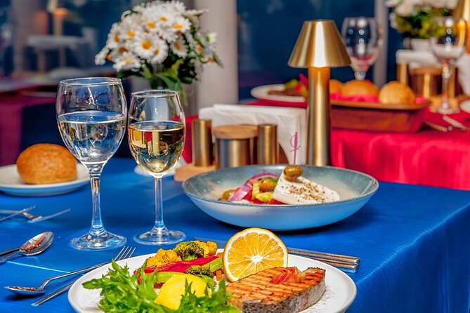 Bosphorus Dinner Cruise & Show with Private Table - What could be a mismatch for you