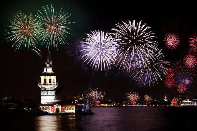 Bosphorus Dinner Cruise with Folk Dance and Live Performances - Who This Bosphorus Cruise Fits Best