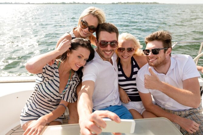 Bosphorus Evening Cruise: Dinner, Live Shows & Private Table - Pickup and seating: how to get the best table and best night