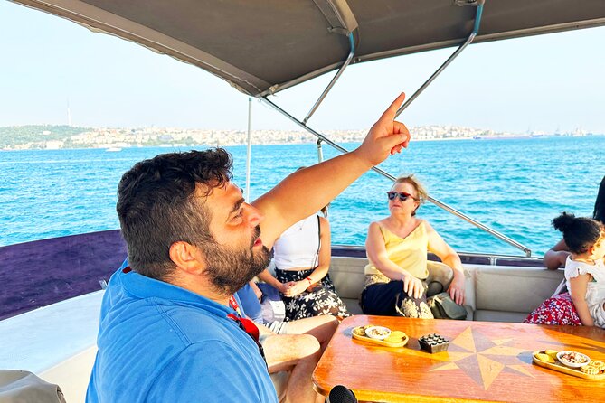 Bosphorus & Golden Horn: Sunset Yacht Cruise with Expert Guide - Beylerbeyi, Üsküdar, and Maiden’s Tower: the Asian-side viewpoints