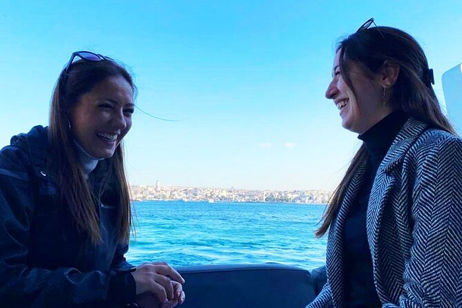 Bosphorus & Golden Horn: Sunset Yacht Cruise with Expert Guide - Route overview: from Üsküdar to Karaköy along the Europe-Asia divide