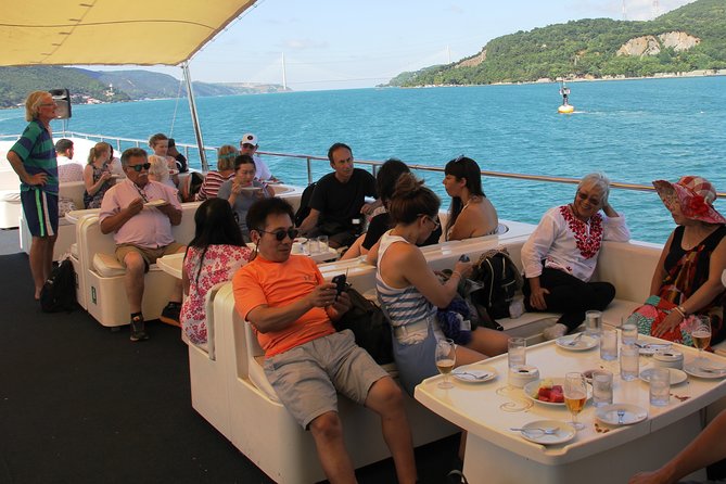 Bosphorus Luxury Lunch Cruise & Black Sea Swimming Experience - The Istanbul Highlights Stop That Changes the Day: Anadolu Kavağı on the Asian Shore