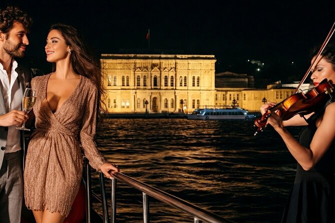 Bosphorus Night Cruise with Luxury Yacht - Anatolian side highlights: Anadolu Hisari, Kucuk Su Palace, and Beylerbeyi