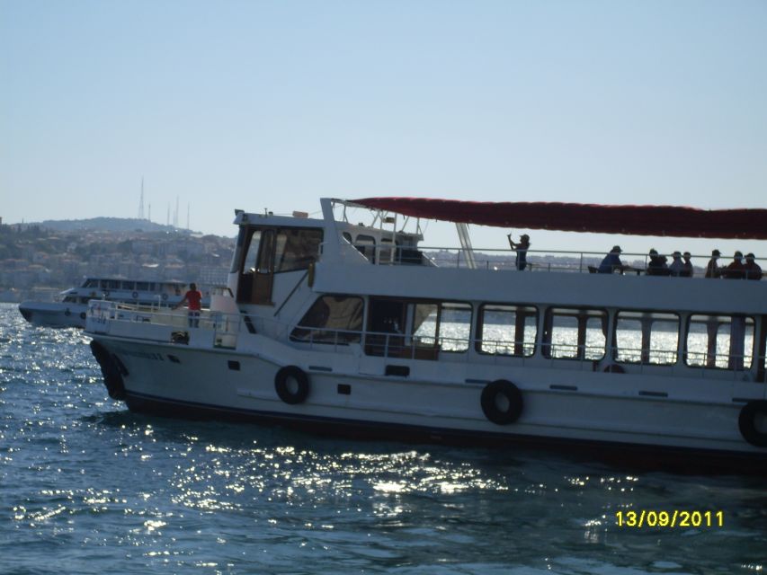 Bosphorus Only Boat Tour - Why a Bosphorus cruise feels different than a land tour