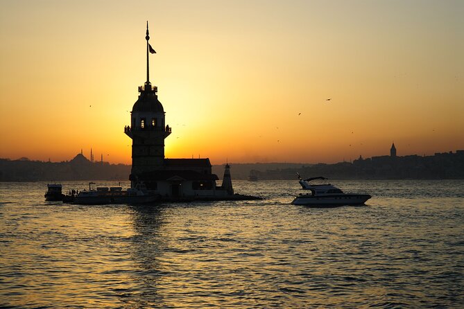 Bosphorus Private Sunset Cruise on a Yacht with Wine - Getting there from the Egyptian Bazaar area (and why location helps)